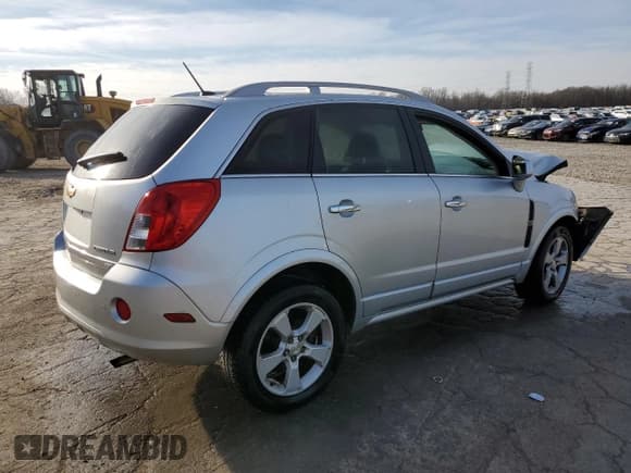 ✅ 2014 Chevrolet Captiva Sport LTZ • VIN: 3GNAL4EK0ES567281 • Lot: 42728055. Wystawiony na Copart z przebiegiem 105 127 mil. Bezpłatny archiwum sprzedaży aukcyjnych z USA i szczegółowy raport historii pojazdu na DreamBid. Zdjęcie 3.