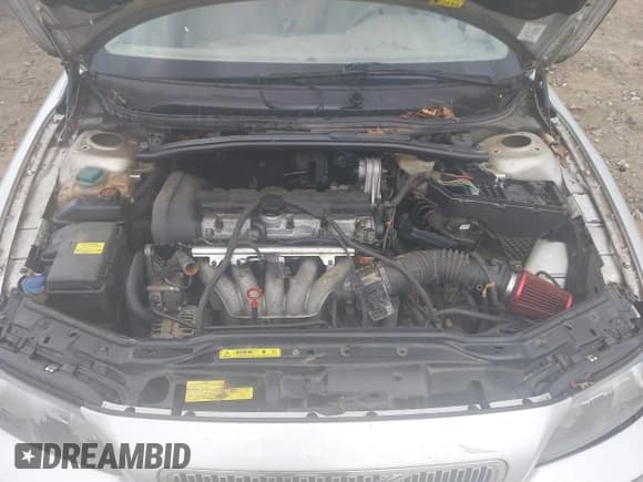 ✅ 2002 Volvo V70 • VIN: YV1SW61R822235240 • Lot: 43764846. Listed on IAAI with Not provided. Free auction sales archive from the USA and detailed vehicle history report at DreamBid. Image 10.