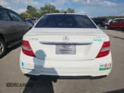 ✅ 2014 Mercedes-Benz C 250 Sport • VIN: WDDGF4HB5ER305173 • Lot: 83923635. Listed on Copart with 94,491 mi. Free auction sales archive from the USA and detailed vehicle history report at DreamBid. Image 6.