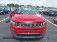 ✅ 2019 Jeep Compass Latitude • VIN: 3C4NJCBB8KT843811 • Lot: 42442207. Wystawiony na IAAI z przebiegiem 83 608 mil. Bezpłatny archiwum sprzedaży aukcyjnych z USA i szczegółowy raport historii pojazdu na DreamBid. Zdjęcie 13.