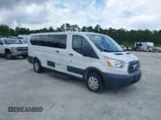 ✅ 2017 Ford Transit XL • VIN: 1FBZX2ZM7HKB07622 • Lot: 42616664. Wystawiony na IAAI z przebiegiem 15 868 mil. Bezpłatny archiwum sprzedaży aukcyjnych z USA i szczegółowy raport historii pojazdu na DreamBid. Zdjęcie 1.