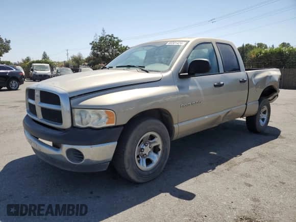2004 Dodge 1500 ST z VIN 1D7HA18K04J203455, wystawiony jako Copart lot #69301424 z przebiegiem 156 791 mil mil oraz Szkoda całkowita • Salvage title. Historia ofert i sprzedaży dostępna na DreamBid. Obrazek 1.