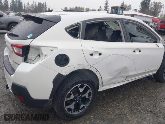 ✅ 2019 Subaru Crosstrek Premium • VIN: JF2GTAEC1K8378283 • Лот: 43547815. Опубликован ранее на IAAI с пробегом 110 470 миль. Бесплатный доступ к архиву аукционных продаж из США и подробный отчёт об истории автомобиля на DreamBid. Изображение 18.