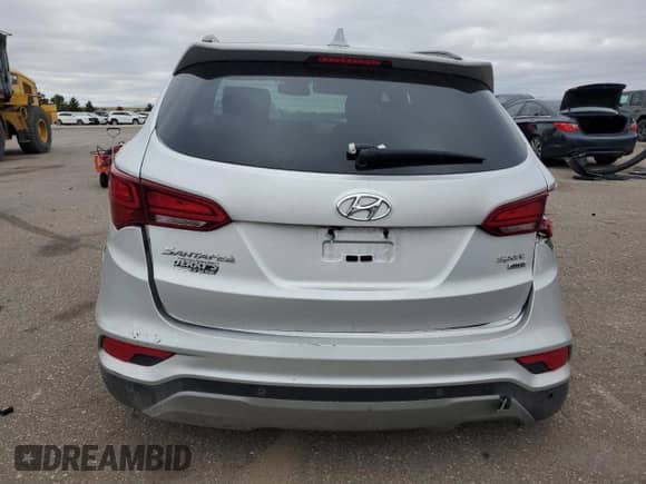 ✅ 2017 Hyundai Santa Fe 2.4L • VIN: 5XYZUDLB0HG434358 • Lot: 82641375. Wystawiony na Copart z przebiegiem 108 598 mil mil. Skorzystaj z bezpłatnego archiwum sprzedaży aukcyjnych z USA i zobacz szczegółowy raport historii pojazdu na DreamBid. Zdjęcie 6.