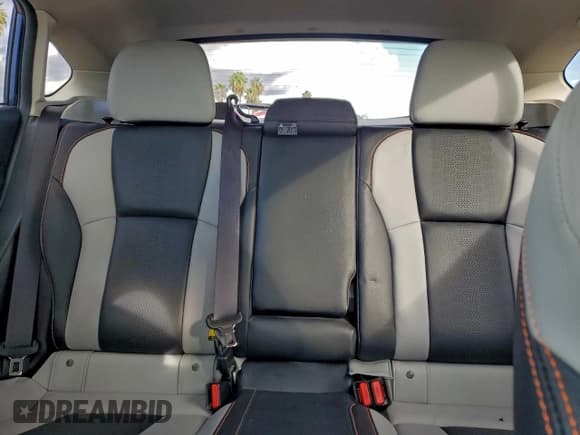 ✅ 2019 Subaru Crosstrek Limited • VIN: JF2GTANC5KH372843 • Лот: 93778205. Опубликован ранее на Copart с пробегом 19 188 миль. Бесплатный доступ к архиву аукционных продаж из США и подробный отчёт об истории автомобиля на DreamBid. Изображение 10.