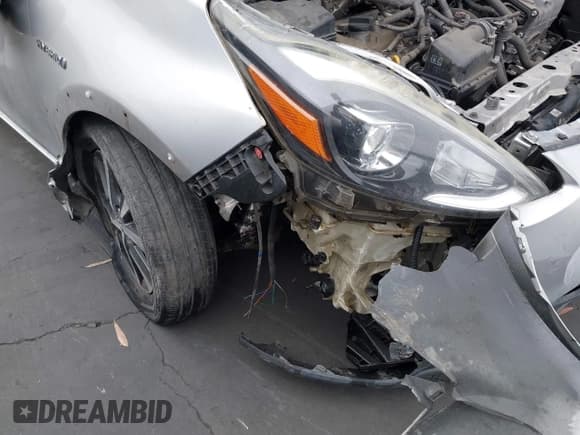 ✅ 2018 Toyota Prius One • VIN: JTDKDTB32J1612329 • Лот: 42153515. Опубликован ранее на IAAI с пробегом 251 230 миль. Бесплатный доступ к архиву аукционных продаж из США и подробный отчёт об истории автомобиля на DreamBid. Изображение 12.