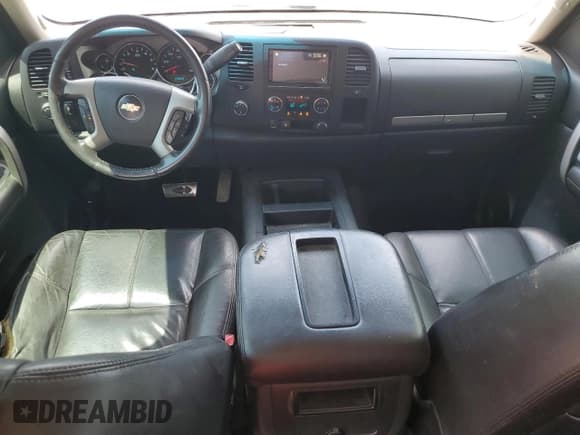 ✅ 2009 Chevrolet Silverado 1500 • VIN: 3GCEK23YX9G110432 • Лот: 68472665. Опубликован ранее на Copart с пробегом 241 127 миль. Бесплатный доступ к архиву аукционных продаж из США и подробный отчёт об истории автомобиля на DreamBid. Изображение 8.