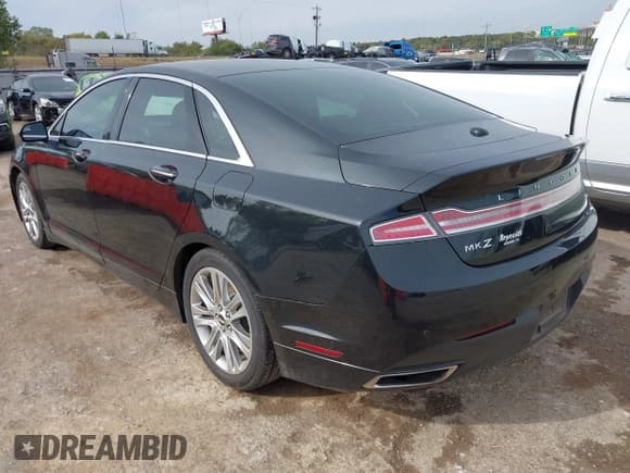 ✅ 2015 Lincoln MKZ Hybrid • VIN: 3LN6L2LU1FR623403 • Lot: 43597880. Wystawiony na IAAI z przebiegiem 89 585 mil. Bezpłatny archiwum sprzedaży aukcyjnych z USA i szczegółowy raport historii pojazdu na DreamBid. Zdjęcie 3.