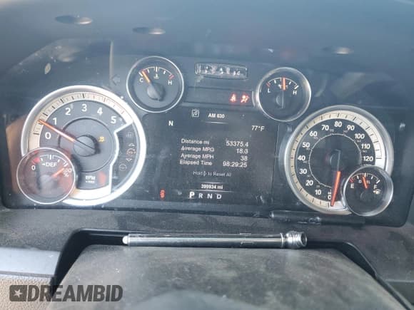 ✅ 2017 Ram 2500 Laramie • VIN: 3C6UR5KL9HG519882 • Лот: 76080924. Опубликован ранее на Copart с пробегом 399 934 миль. Бесплатный доступ к архиву аукционных продаж из США и подробный отчёт об истории автомобиля на DreamBid. Изображение 9.