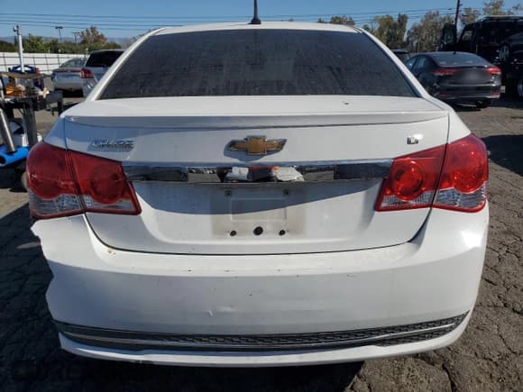 ✅ 2014 Chevrolet Cruze 1LT • VIN: 1G1PC5SB8E7304251 • Лот: 91235745. Опубликован ранее на Copart с пробегом 174 920 миль. Бесплатный доступ к архиву аукционных продаж из США и подробный отчёт об истории автомобиля на DreamBid. Изображение 6.