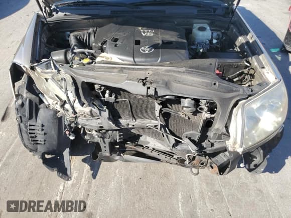 ✅ 2003 Toyota 4Runner Limited • VIN: JTEZU17R330001715 • Lot: 93470395. Wystawiony na Copart z przebiegiem 210 710 mil. Bezpłatny archiwum sprzedaży aukcyjnych z USA i szczegółowy raport historii pojazdu na DreamBid. Zdjęcie 12.