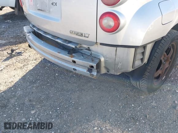 ✅ 2011 Chevrolet HHR 1LT • VIN: 3GNBABFW4BS570194 • Lot: 41361945. Listed on IAAI with 220,419 mi. Free auction sales archive from the USA and detailed vehicle history report at DreamBid. Image 12.