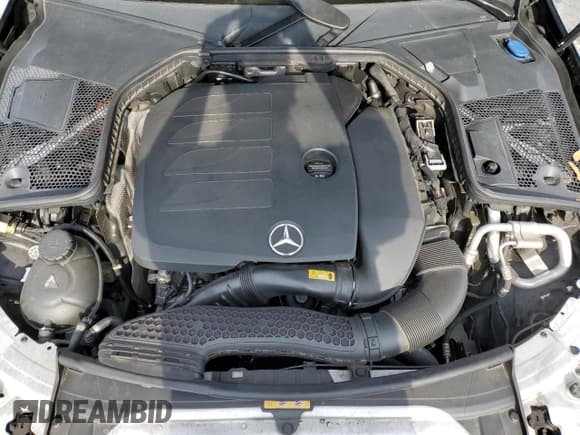 ✅ 2019 Mercedes-Benz C 300 • VIN: WDDWJ8DB0KF775969 • Лот: 60290395. Опубликован ранее на Copart с пробегом 74 404 миль. Бесплатный доступ к архиву аукционных продаж из США и подробный отчёт об истории автомобиля на DreamBid. Изображение 11.