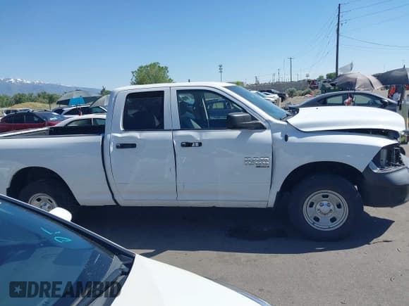 ✅ 2019 Ram 1500 Express • VIN: 1C6RR7FG6KS655224 • Lot: 42380093. Wystawiony na IAAI z przebiegiem 96 054 mil. Bezpłatny archiwum sprzedaży aukcyjnych z USA i szczegółowy raport historii pojazdu na DreamBid. Zdjęcie 13.