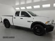✅ 2016 Ram 1500 Tradesman • VIN: 1C6RR7FT2GS105345 • Lot: 83836575. Wystawiony na Copart z przebiegiem 99 526 mil. Bezpłatny archiwum sprzedaży aukcyjnych z USA i szczegółowy raport historii pojazdu na DreamBid. Zdjęcie 4.
