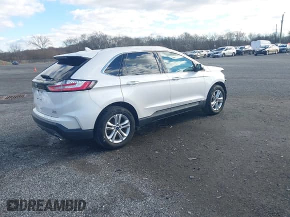 ✅ 2019 Ford Edge SEL • VIN: 2FMPK3J91KBC58368 • Lot: 43812639. Listed on IAAI with 95,752 mi. Free auction sales archive from the USA and detailed vehicle history report at DreamBid. Image 4.