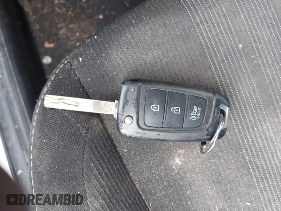 ✅ 2023 Hyundai Venue Limited • VIN: KMHRC8A33PU252068 • Лот: 43338569. Опубликован ранее на IAAI с пробегом 58 406 миль. Бесплатный доступ к архиву аукционных продаж из США и подробный отчёт об истории автомобиля на DreamBid. Изображение 11.