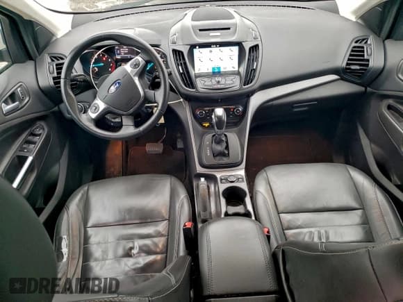 ✅ 2016 Ford Escape SE • VIN: 1FMCU9GX1GUA25156 • Lot: 93859015. Wystawiony na Copart z przebiegiem 119 857 mil. Bezpłatny archiwum sprzedaży aukcyjnych z USA i szczegółowy raport historii pojazdu na DreamBid. Zdjęcie 8.