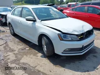✅ 2015 Volkswagen Jetta S • VIN: 3VWLA7AJ3FM281496 • Lot: 42457036. Wystawiony na IAAI z przebiegiem 170 472 mil. Bezpłatny archiwum sprzedaży aukcyjnych z USA i szczegółowy raport historii pojazdu na DreamBid. Zdjęcie 1.