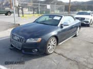 ✅ 2012 Audi S5 Premium Plus • VIN: WAUCGAFH3CN008030 • Лот: 43566670. Опубликован ранее на IAAI с пробегом 107 513 миль. Бесплатный доступ к архиву аукционных продаж из США и подробный отчёт об истории автомобиля на DreamBid. Изображение 2.