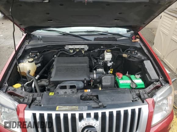 ✅ 2010 Mercury Mariner • VIN: 4M2CN9BG7AKJ23405 • Lot: 84254994. Listed on Copart with 71,705 mi. Free auction sales archive from the USA and detailed vehicle history report at DreamBid. Image 12.