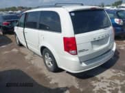 ✅ 2011 Dodge Grand Caravan Crew • VIN: 2D4RN5DG2BR651333 • Lot: 43509064. Wystawiony na IAAI z przebiegiem 439 267 mil. Bezpłatny archiwum sprzedaży aukcyjnych z USA i szczegółowy raport historii pojazdu na DreamBid. Zdjęcie 3.