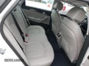 ✅ 2017 Hyundai Sonata Limited • VIN: KMHE34L13HA053933 • Лот: 56525653. Опубликован ранее на Copart с пробегом 92 813 миль. Бесплатный доступ к архиву аукционных продаж из США и подробный отчёт об истории автомобиля на DreamBid. Изображение 10.