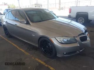 ✅ 2011 BMW 3 Series 328i • VIN: WBAPH7C58BE723489 • Lot: 42895992. Wystawiony na IAAI z przebiegiem 58 556 mil. Bezpłatny archiwum sprzedaży aukcyjnych z USA i szczegółowy raport historii pojazdu na DreamBid. Zdjęcie 1.