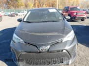 ✅ 2017 Toyota Corolla LE • VIN: 2T1BURHE2HC757579 • Lot: 43564541. Wystawiony na IAAI z przebiegiem 113 310 mil. Bezpłatny archiwum sprzedaży aukcyjnych z USA i szczegółowy raport historii pojazdu na DreamBid. Zdjęcie 12.