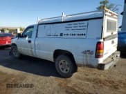 ✅ 2004 GMC Sierra 1500 SLE • VIN: 1GTEK14T04Z138911 • Лот: 53891075. Опубликован ранее на Copart с пробегом 166 864 миль. Бесплатный доступ к архиву аукционных продаж из США и подробный отчёт об истории автомобиля на DreamBid. Изображение 2.