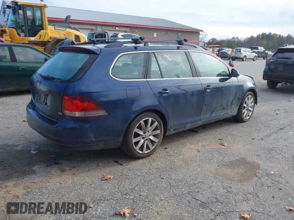 ✅ 2011 Volkswagen Jetta TDI • VIN: 3VWPL7AJ5BM673045 • Лот: 43597251. Опубликован ранее на IAAI с пробегом 211 184 миль. Бесплатный доступ к архиву аукционных продаж из США и подробный отчёт об истории автомобиля на DreamBid. Изображение 4.