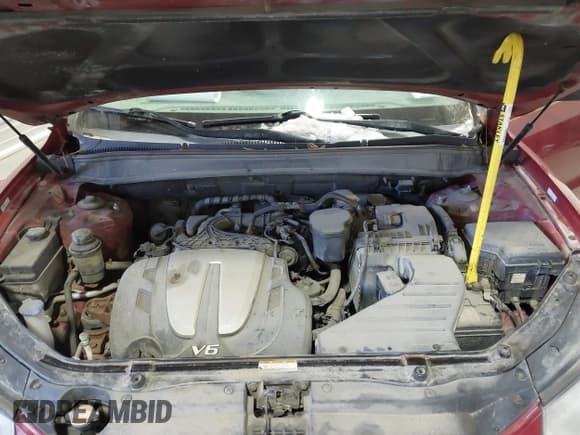 ✅ 2012 Hyundai Santa Fe GLS • VIN: 5XYZGDAG4CG135583 • Lot: 41305409. Listed on IAAI with 155,944 mi. Free auction sales archive from the USA and detailed vehicle history report at DreamBid. Image 10.