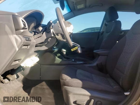 ✅ 2018 Hyundai Ioniq SEL • VIN: KMHC75LC7JU103708 • Лот: 90824735. Опубликован ранее на Copart с пробегом 90 346 миль. Бесплатный доступ к архиву аукционных продаж из США и подробный отчёт об истории автомобиля на DreamBid. Изображение 7.