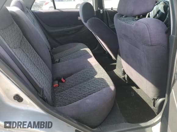 ✅ 2002 Mazda Protege DX • VIN: JM1BJ225721584923 • Лот: 82630595. Опубликован ранее на Copart с пробегом 179 288 миль. Бесплатный доступ к архиву аукционных продаж из США и подробный отчёт об истории автомобиля на DreamBid. Изображение 10.