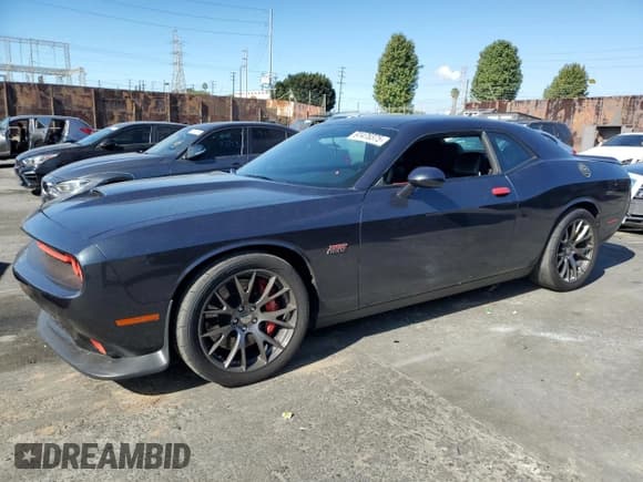 ✅ 2016 Dodge Challenger SRT 392 • VIN: 2C3CDZDJ1GH326392 • Lot: 91478375. Wystawiony na Copart z przebiegiem 37 721 mil. Bezpłatny archiwum sprzedaży aukcyjnych z USA i szczegółowy raport historii pojazdu na DreamBid. Zdjęcie 1.
