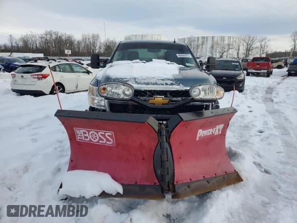 ✅ 2012 Chevrolet Silverado 2500HD LT • VIN: 1GC1KXCG7CF140192 • Lot: 46945975. Wystawiony na Copart z przebiegiem 133 730 mil. Bezpłatny archiwum sprzedaży aukcyjnych z USA i szczegółowy raport historii pojazdu na DreamBid. Zdjęcie 5.