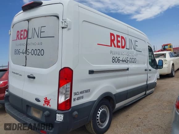 ✅ 2018 Ford Transit • VIN: 1FTYR2CM8JKA13393 • Lot: 42236354. Listed on IAAI with Not provided. Free auction sales archive from the USA and detailed vehicle history report at DreamBid. Image 4.
