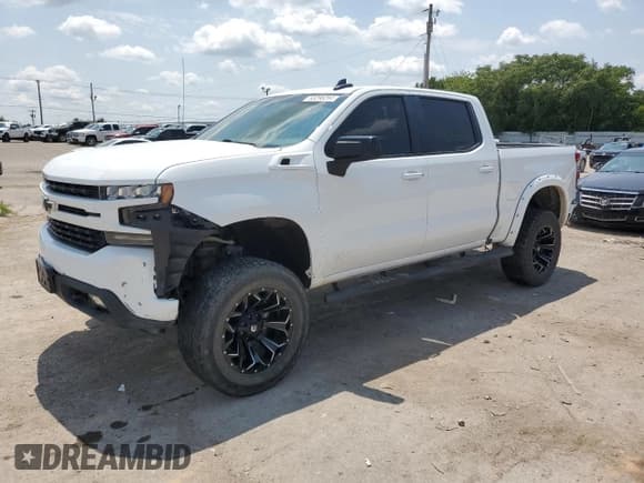 ✅ 2019 Chevrolet Silverado 1500 • VIN: 0K1175584768 • Лот: 63298294. Опубликован ранее на Copart с пробегом 63 769 миль. Бесплатный доступ к архиву аукционных продаж из США и подробный отчёт об истории автомобиля на DreamBid. Изображение 1.