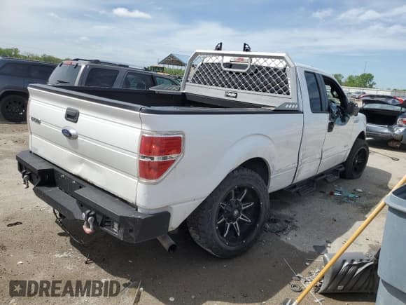 ✅ 2014 Ford F-150 XL • VIN: 1FTFX1CT1EKF80534 • Лот: 54909865. Опубликован ранее на Copart с пробегом 147 371 миль. Бесплатный доступ к архиву аукционных продаж из США и подробный отчёт об истории автомобиля на DreamBid. Изображение 3.
