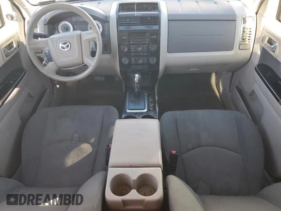 ✅ 2011 Mazda Tribute Sport • VIN: 4F2CY0C71BKM06133 • Lot: 80161174. Listed on Copart with 280,291 mi. Free auction sales archive from the USA and detailed vehicle history report at DreamBid. Image 8.