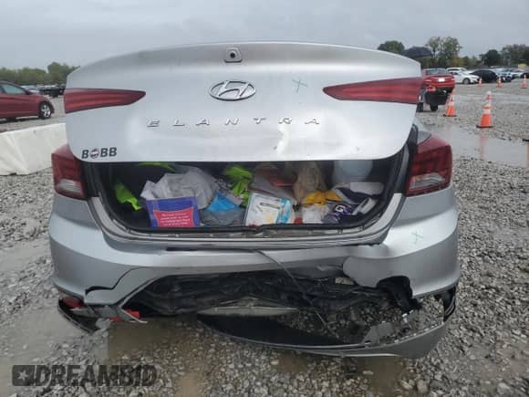 ✅ 2020 Hyundai Elantra SEL • VIN: 5NPD84LF9LH558390 • Lot: 85267215. Listed on Copart with 97,875 mi miles. Access the free auction sales archive from the USA and view a detailed vehicle history report at DreamBid. Image 6.