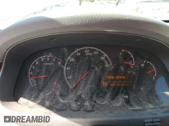 ✅ 2006 Hyundai Azera SE • VIN: KMHFC46F26A090836 • Lot: 85947205. Listed on Copart with 152,762 mi. Free auction sales archive from the USA and detailed vehicle history report at DreamBid. Image 9.