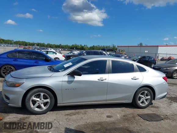 ✅ 2017 Chevrolet Malibu LS • VIN: 1G1ZC5ST0HF264517 • Лот: 43461949. Опубликован ранее на IAAI с пробегом 110 072 миль. Бесплатный доступ к архиву аукционных продаж из США и подробный отчёт об истории автомобиля на DreamBid. Изображение 14.