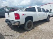 ✅ 2011 Chevrolet Silverado 2500HD LTZ • VIN: 1GC1KYE83BF190971 • Lot: 42695121. Listed on IAAI with Not provided. Free auction sales archive from the USA and detailed vehicle history report at DreamBid. Image 4.