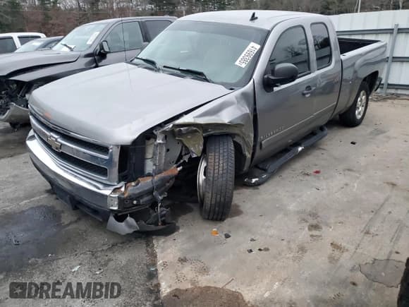 ✅ 2008 Chevrolet Silverado 1500 2LT • VIN: 2GCEC19J881210019 • Lot: 41699385. Wystawiony na Copart z przebiegiem 168 940 mil. Bezpłatny archiwum sprzedaży aukcyjnych z USA i szczegółowy raport historii pojazdu na DreamBid. Zdjęcie 1.
