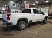 ✅ 2024 Chevrolet Silverado 2500HD Work Truck • VIN: 1GC4YLE77RF320461 • Лот: 45195255. Опубликован ранее на Copart с пробегом 19 683 миль. Бесплатный доступ к архиву аукционных продаж из США и подробный отчёт об истории автомобиля на DreamBid. Изображение 3.