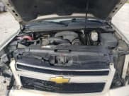 ✅ 2009 Chevrolet Suburban 2LT • VIN: 1GNGC56K99R109889 • Lot: 90428285. Wystawiony na Copart z przebiegiem 389 855 mil. Bezpłatny archiwum sprzedaży aukcyjnych z USA i szczegółowy raport historii pojazdu na DreamBid. Zdjęcie 12.