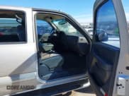 ✅ 2004 Chevrolet Silverado 2500HD LS • VIN: 1GCHC23U14F163344 • Лот: 41687719. Опубликован ранее на IAAI с пробегом Не указан. Бесплатный доступ к архиву аукционных продаж из США и подробный отчёт об истории автомобиля на DreamBid. Изображение 5.