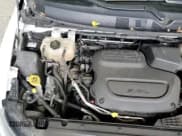 ✅ 2022 Chrysler Voyager LX • VIN: 2C4RC1CG4NR158156 • Lot: 86328915. Wystawiony na Copart z przebiegiem 62 777 mil. Bezpłatny archiwum sprzedaży aukcyjnych z USA i szczegółowy raport historii pojazdu na DreamBid. Zdjęcie 14.