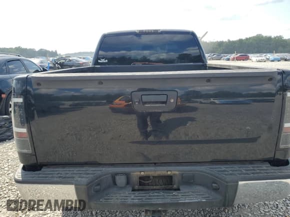 ✅ 2013 GMC Sierra 1500 SLE • VIN: 1GTR1VE02DZ325535 • Лот: 80145115. Опубликован ранее на Copart с пробегом 136 715 миль. Бесплатный доступ к архиву аукционных продаж из США и подробный отчёт об истории автомобиля на DreamBid. Изображение 6.